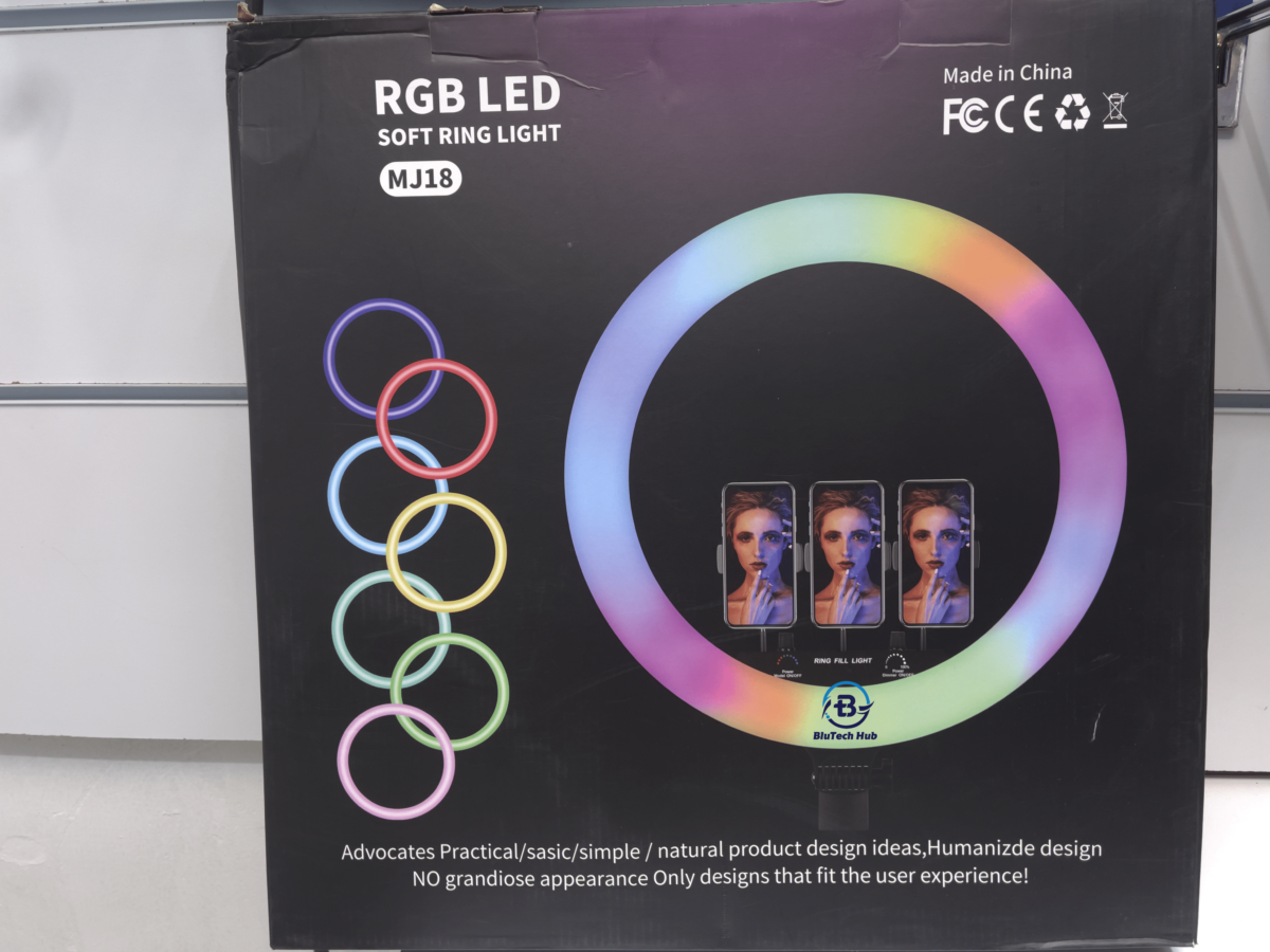 18-inch-rgb-ringlight-tripod-3phones-blutechhub