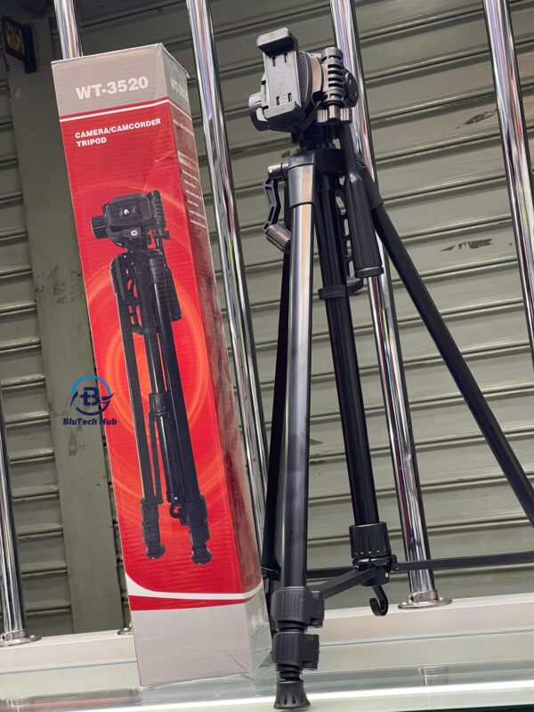 WT-3520 Tripod – 1.7m Lightweight & Heavy-Duty Stand for Camera & Phone